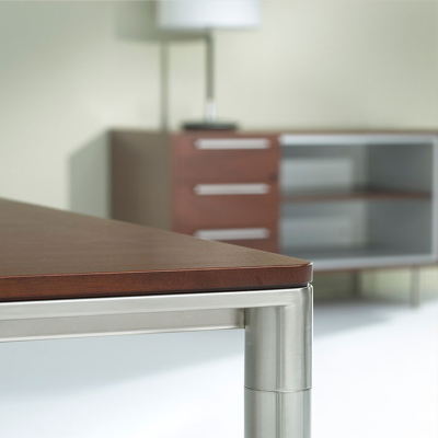 میز دیکتت Diktat 