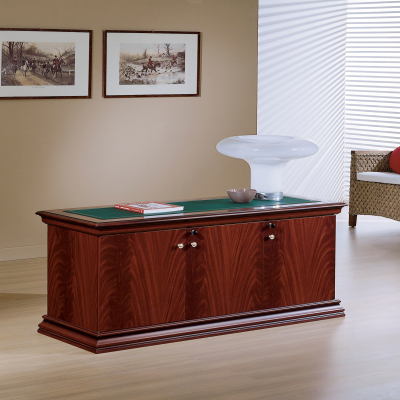 Omar Executive desk