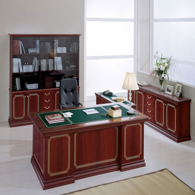 Omar Executive desk